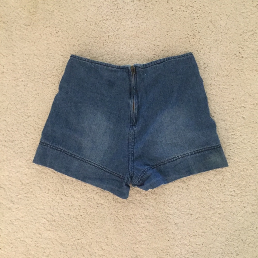 Angel+Premium Riva Short - Picture 3 of 3